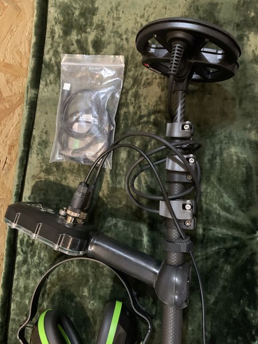 Підводний металошукач Мінелаб Еквінокс 800