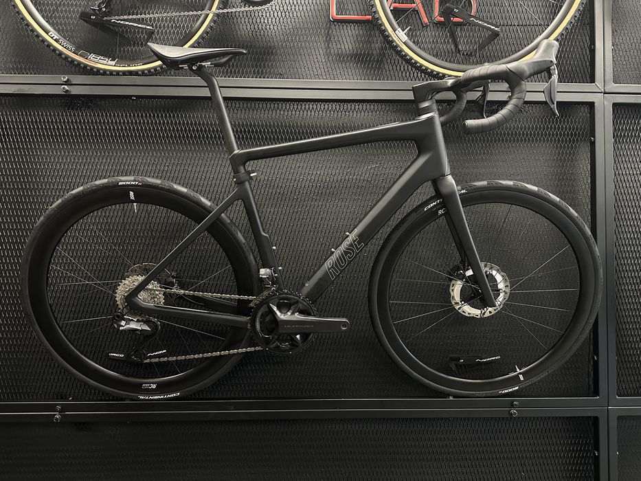 Szosowy rower elektryczny ROSE REVEAL PLUS Ultegra R 8100 Di2 roz.L