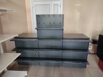 Металеві стелажі, касові прилавки. Стелажі для продуктових магазинів.