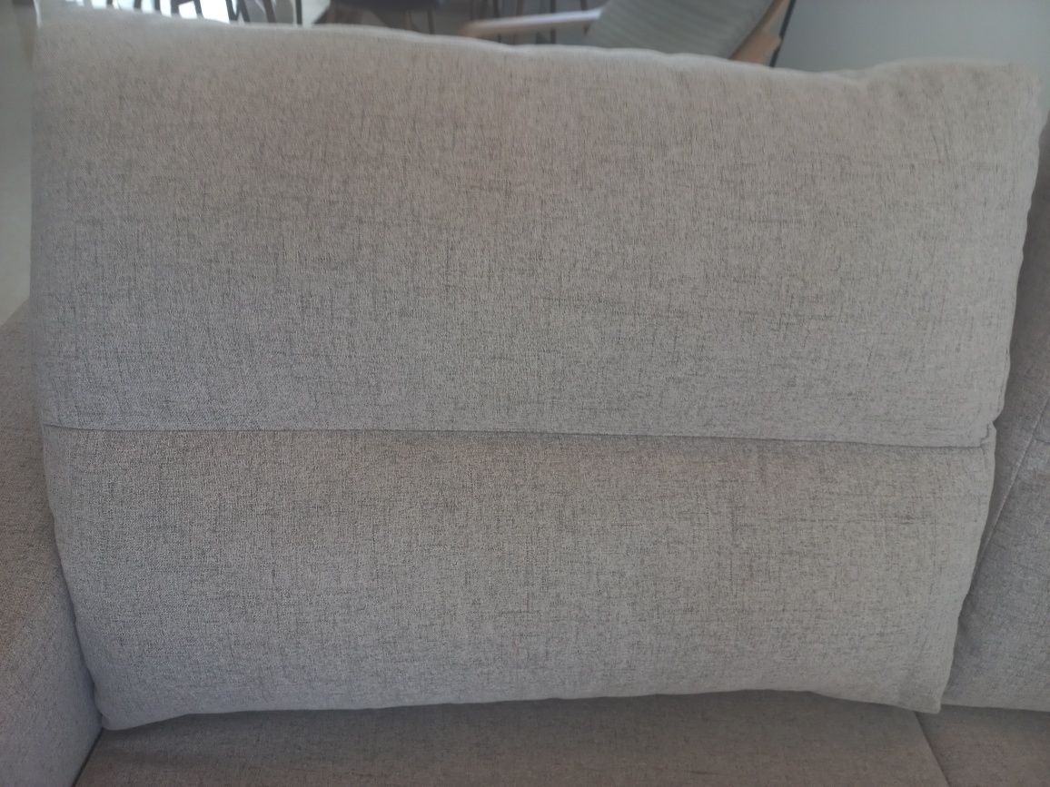 Sofa JYSK 3 lugares Semi novo OFERTA ENTREGA