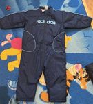 Kombinezon adidas 104 granatowy bez kaptura