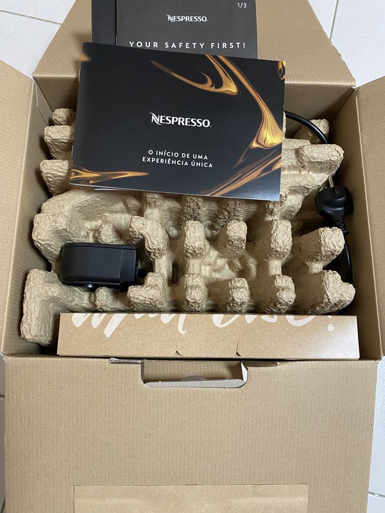 Maquina café KRUPS Nespresso XN9204 Vertuo Pop Mint (cor verde)