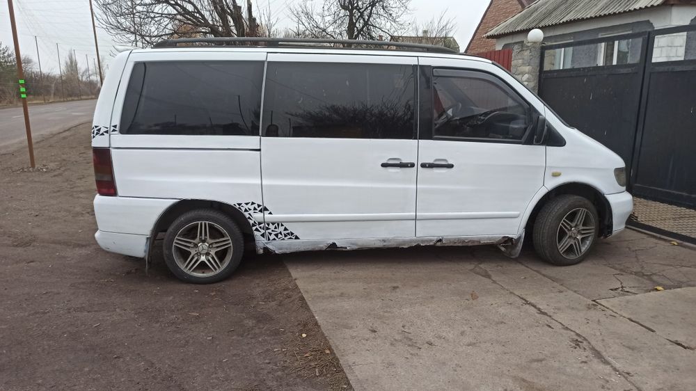 Продам Мерс Вито