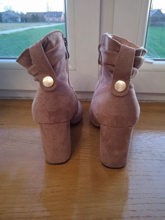 Buty damskie jesienno/wiosenne r.39