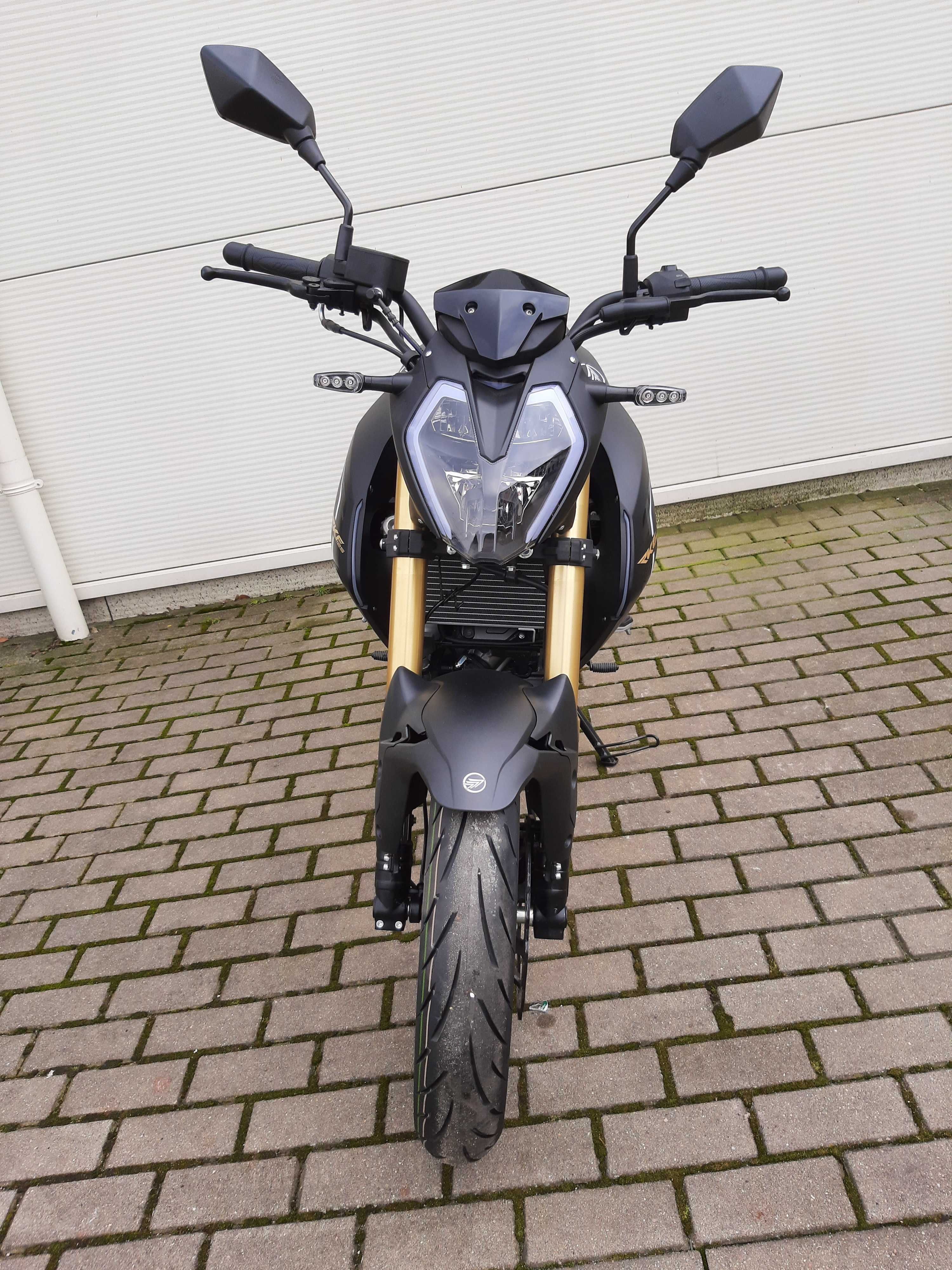 Keeway RKF 125cm SebMoto Łódź