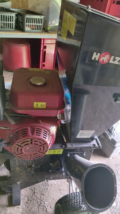 Rębak spalinowy benzyna do ogrodu