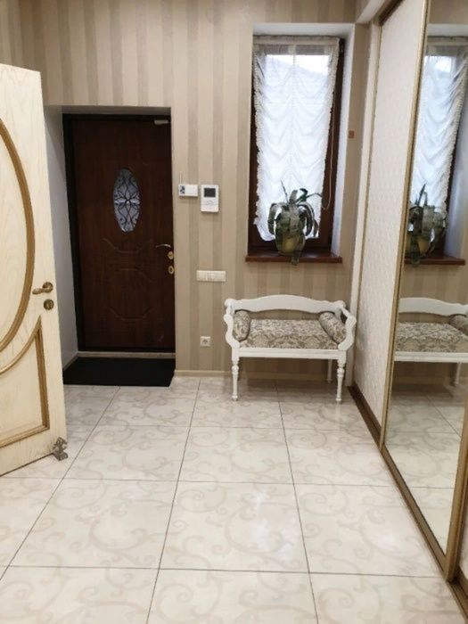 Продам чудесный дом пл. 202 м в Совиньоне- 2