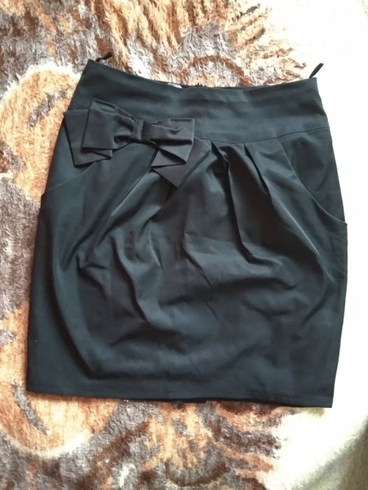 Czarna kokardka elegancka krótka spódniczka S M
