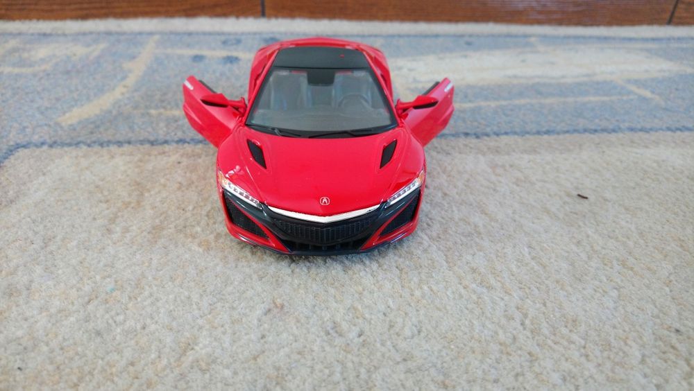 Honda Acura NSX - Maisto 1/24