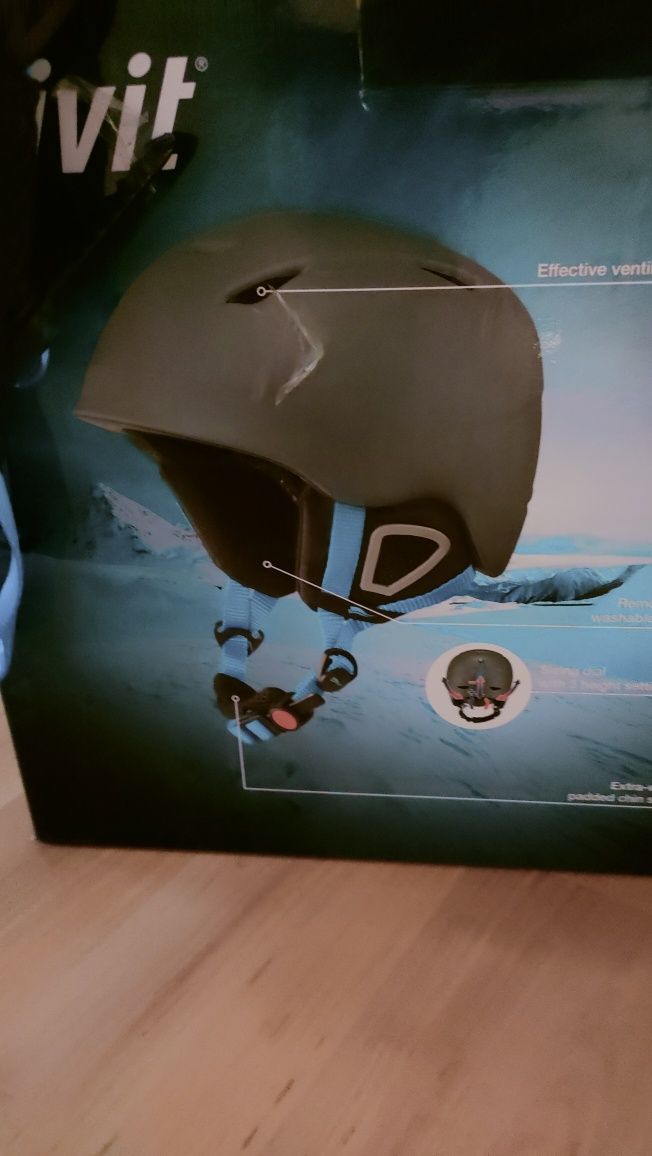 Kask narciarski snowboardowy