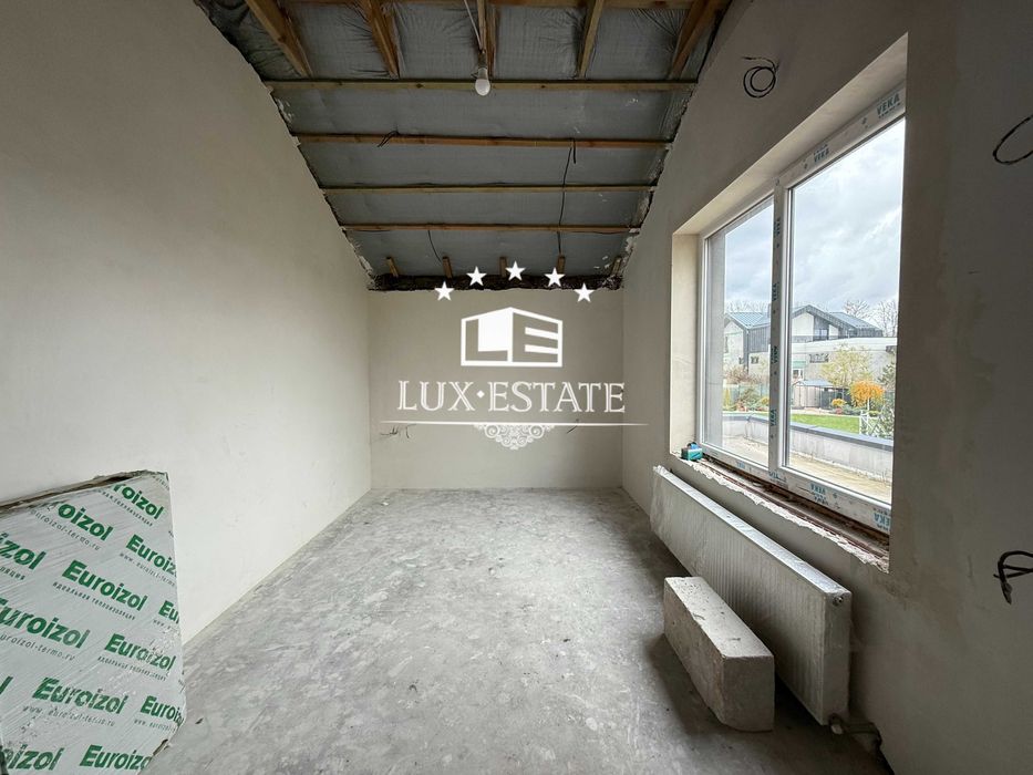 Продажа дома в закрытом КП "InWhite family park"