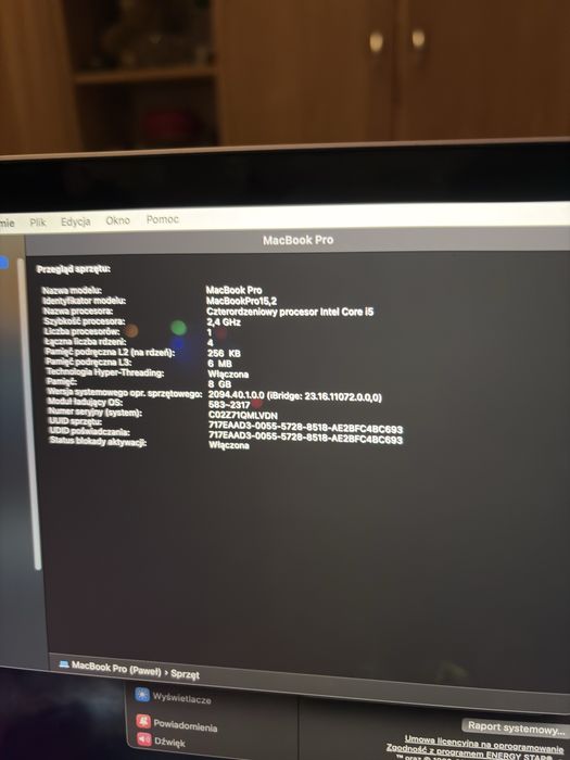 Macbook pro 2019 8/256gb
