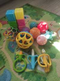 zestaw gumowych zabawek