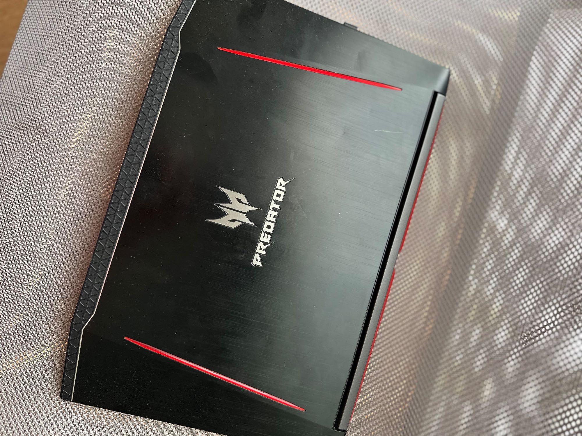 Portátil Acer - Predator