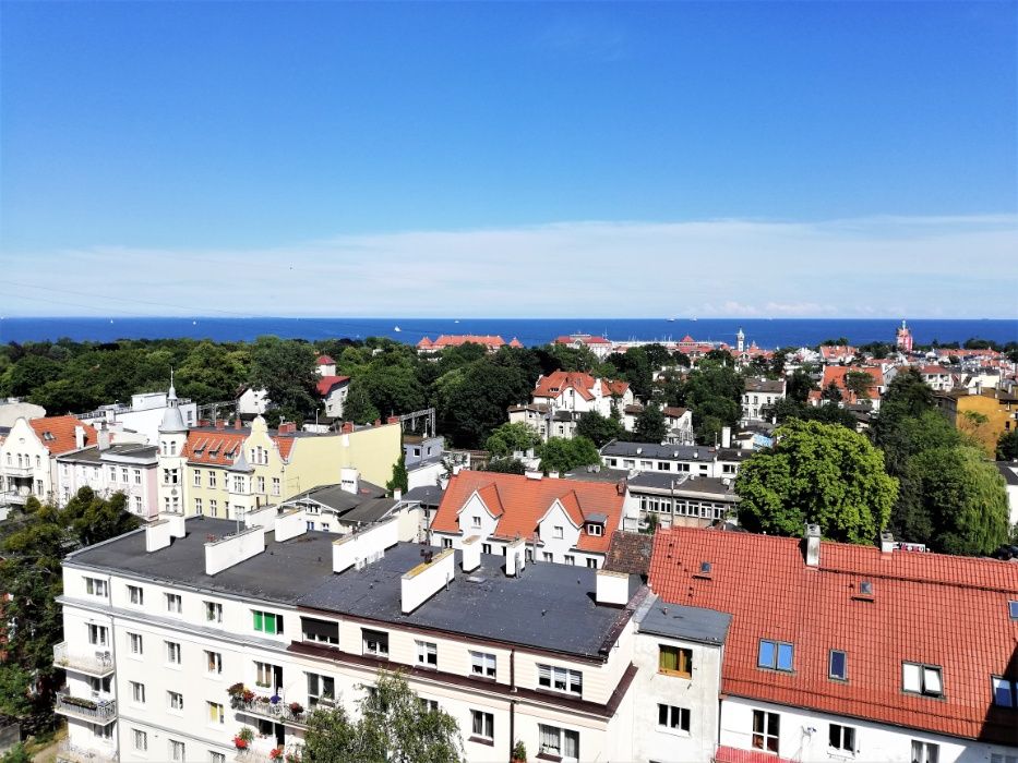 Lighthouse Sopot Centrum z widokiem na morze