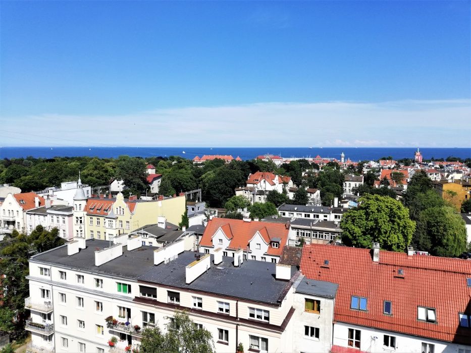 Lighthouse Sopot z widokiem na morze