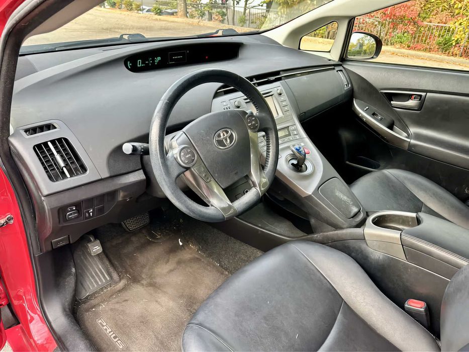 Toyota Prius      2015