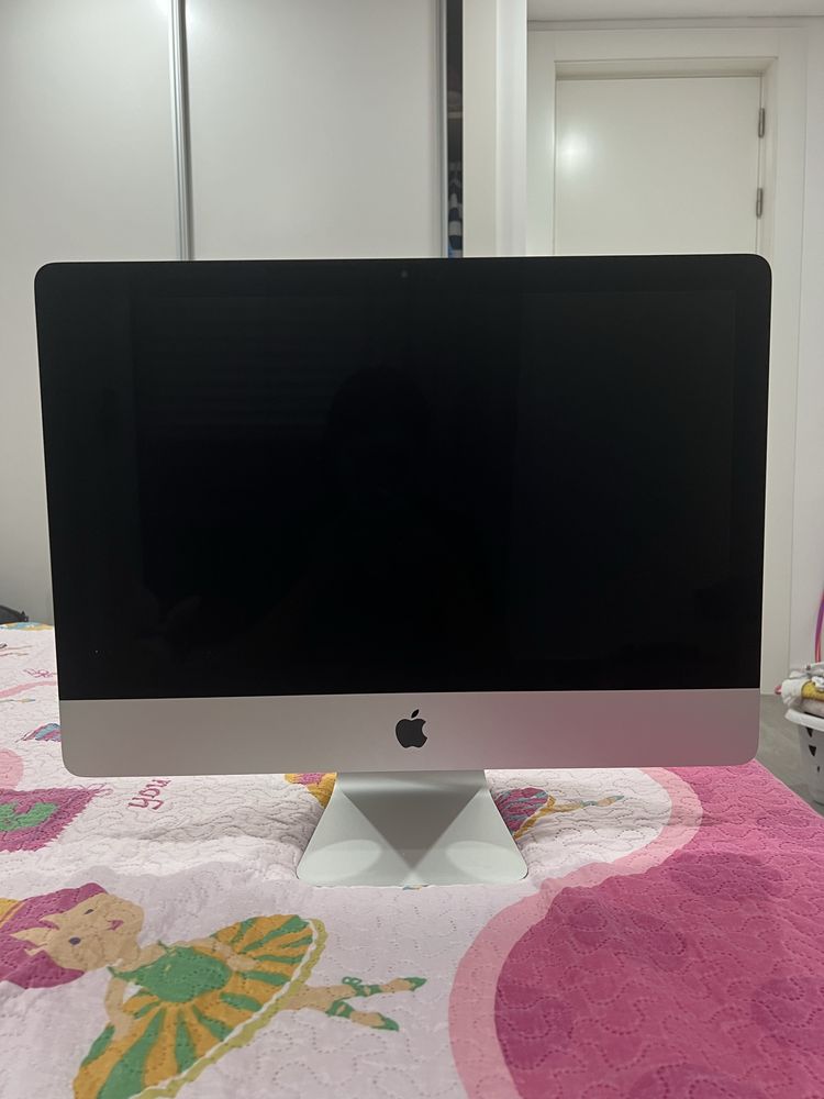 IMac 21.5” Cinza, Apple, Bom estado