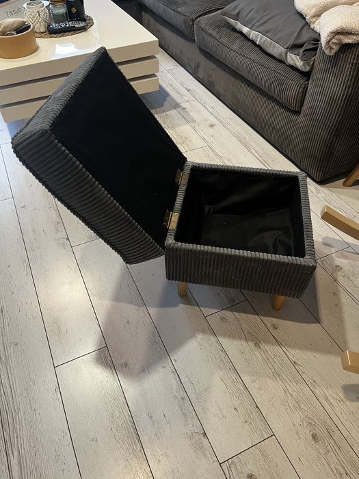 Fotel uszak bujany z podnóżkiem