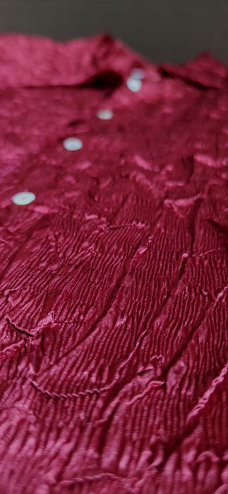 Продаётся женская блузка