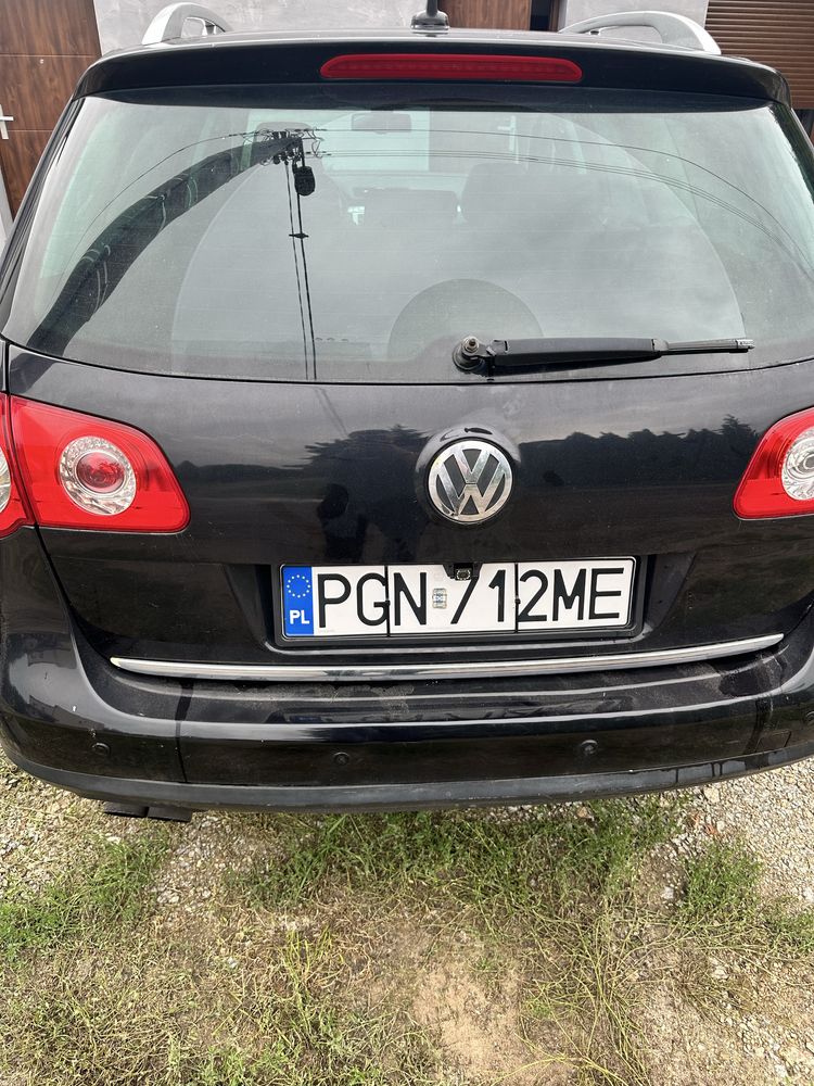 Passat B6 2.0tdi 170KM DSG highline HiFi 2007R