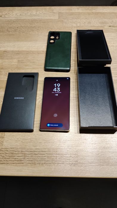 Samsung s25 ultra 12/512gb  kondycja bateri 100%