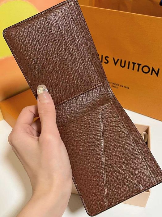Carteira LV com Porta-moedas – Nova
