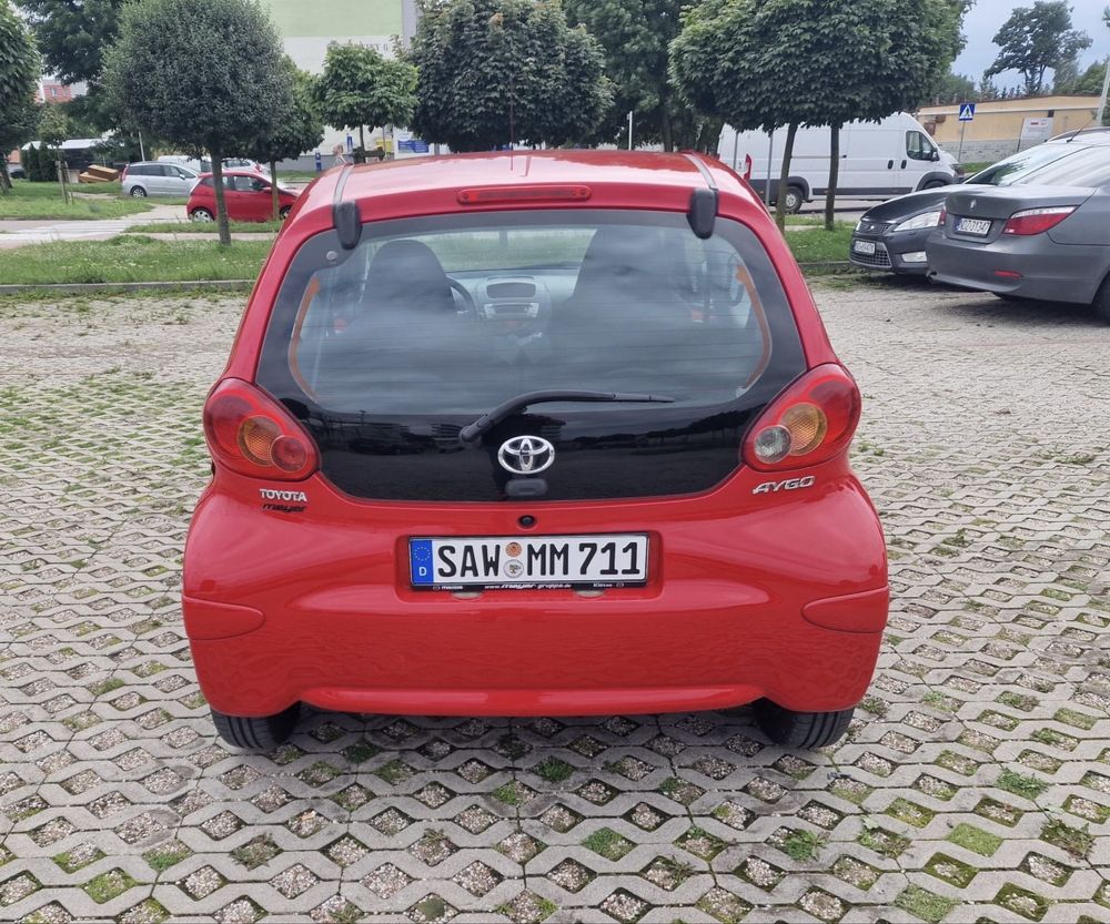 Toyota AYGO 1.0 2006 rok