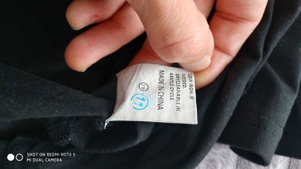 Футболка Shein (принт -Muzik Power)