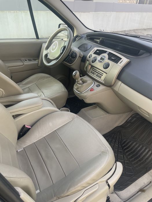 Carrinha Grand Scenic II