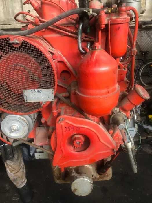 Оригінальний двигун Д-21 для Т-16/Т-25 - новий у заводській