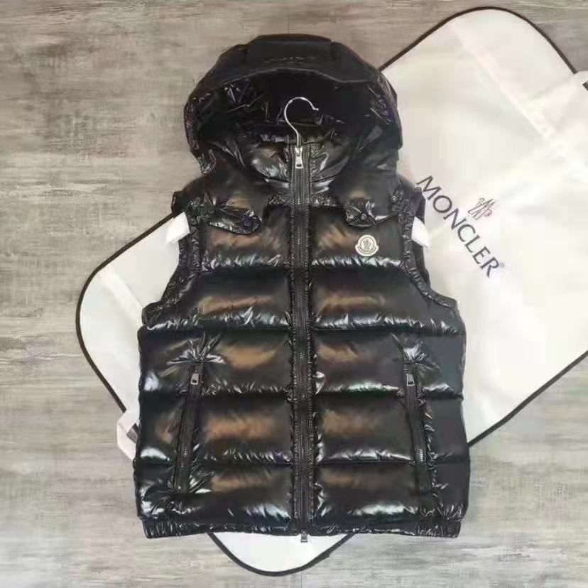 Жилет Moncler монклер