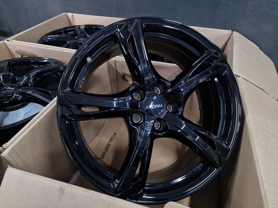 5x112 8Jx19 et35 Alufelgi Felgi Audi A5 A6 Q3 Q5 BMW Volkswagen nr.122