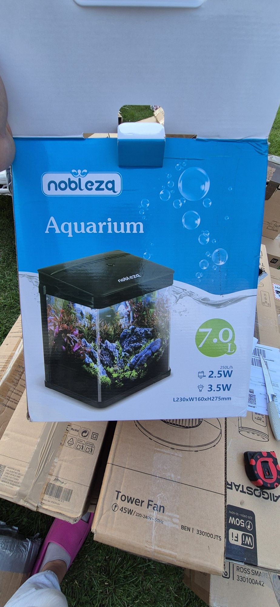 akwarium o pojemności 7,0 litrów.