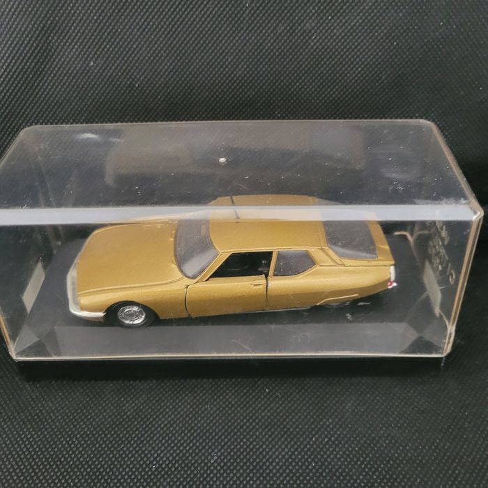 Carro miniatura Citroën