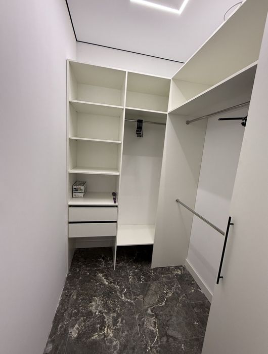 Квартира студія на довгострокову оренду