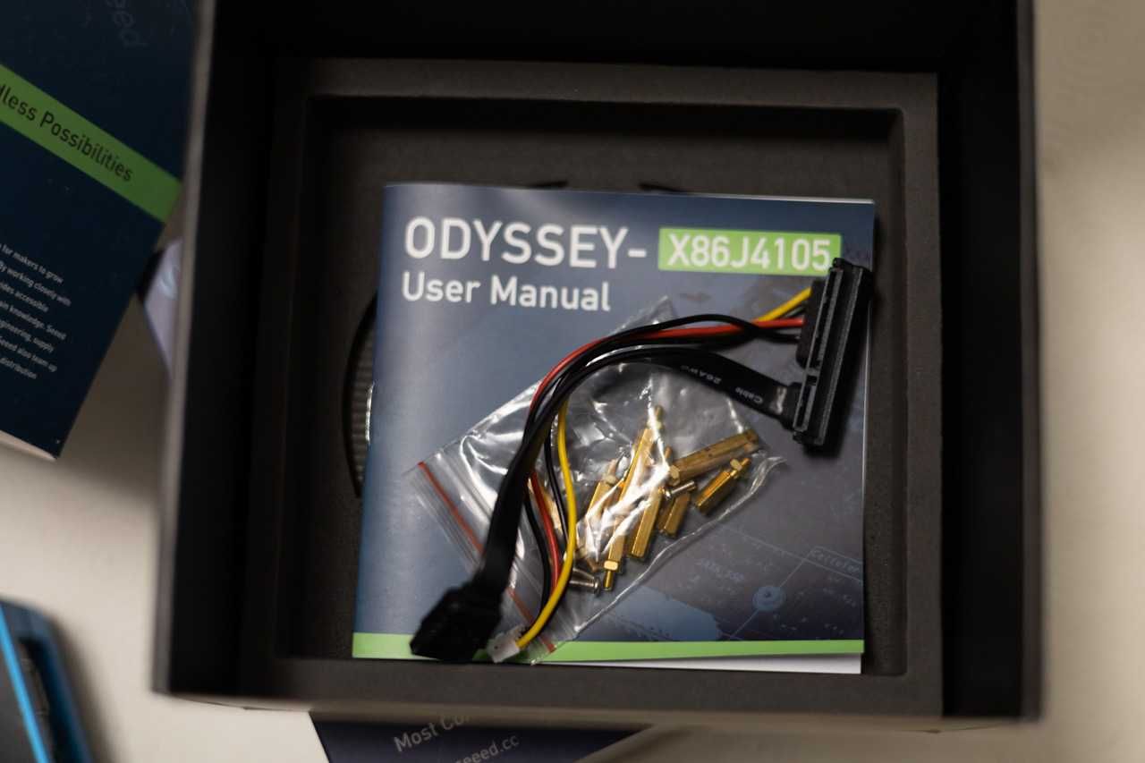 Mini PC SBC Seeed Odyssey X86J4105 8Gb DDR 256Gb M.2 NVME