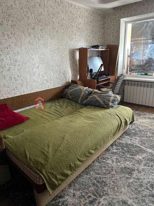 Двухкімнатна квартира на Космосі