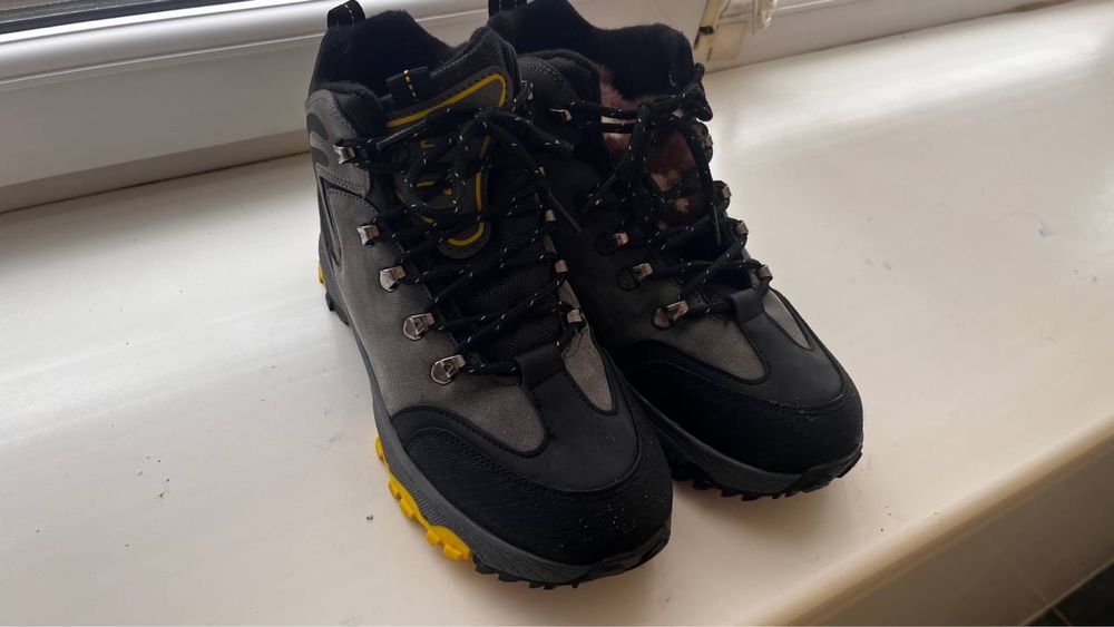 Зимние ботинки на подроска