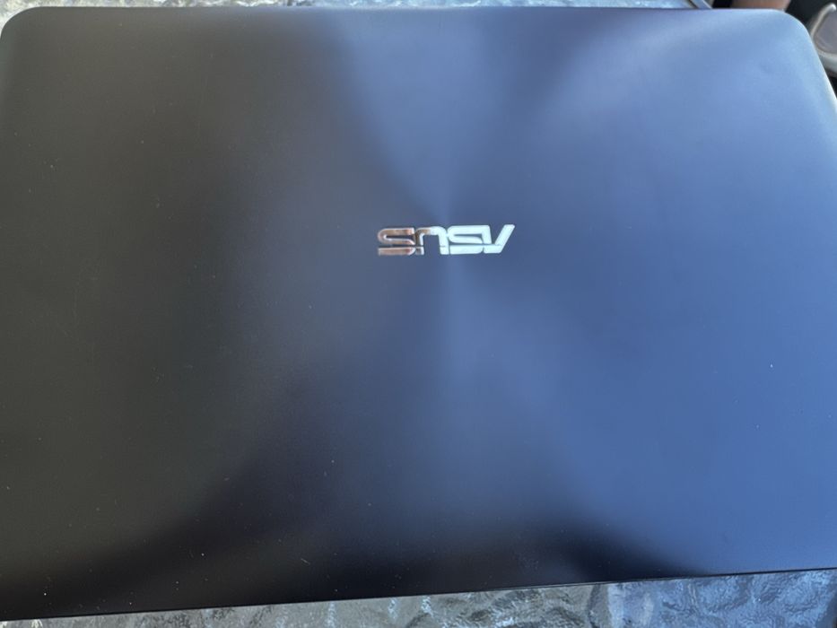 Laptop ASUS I ASUS Vivobook
