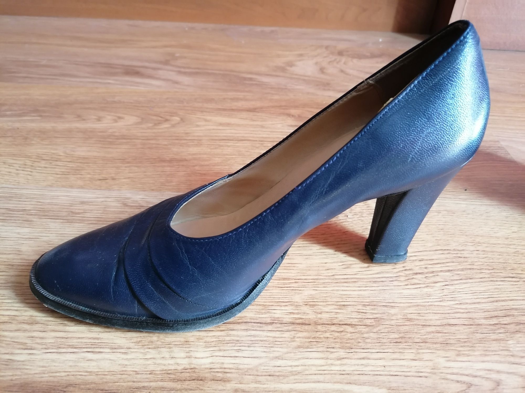 Domena Poznań buty skórzane polskie retro