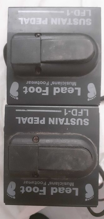 2 pedais  lead foot , sustain pedal