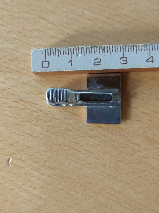 alfinetes de gravata antigos "Petri".