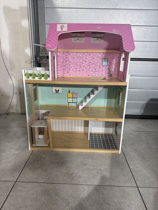 Domek dla lalek 60x80 uzywany