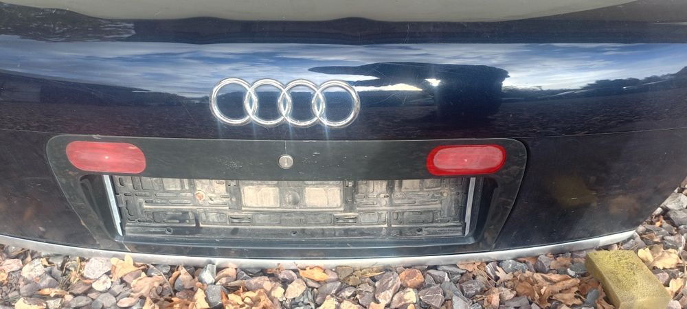 Blenda klapy bagażnika audi A6 C5 sedan lift