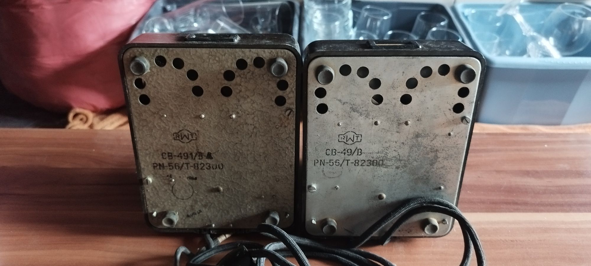 2 stare telefonu