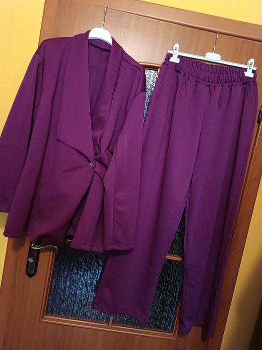 Komplet masełko fioletowy marynarka i spodnie
