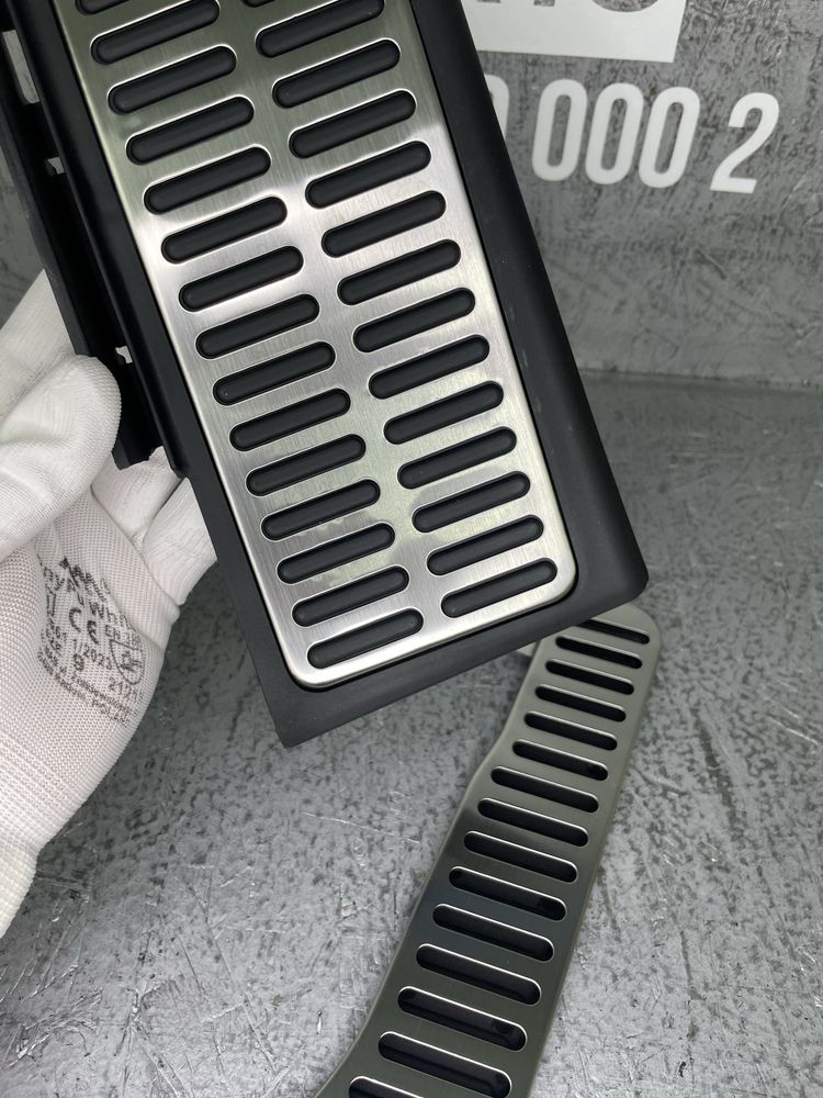 Накладки на педалі Audi A3 8P / Q3 8U / TT A1