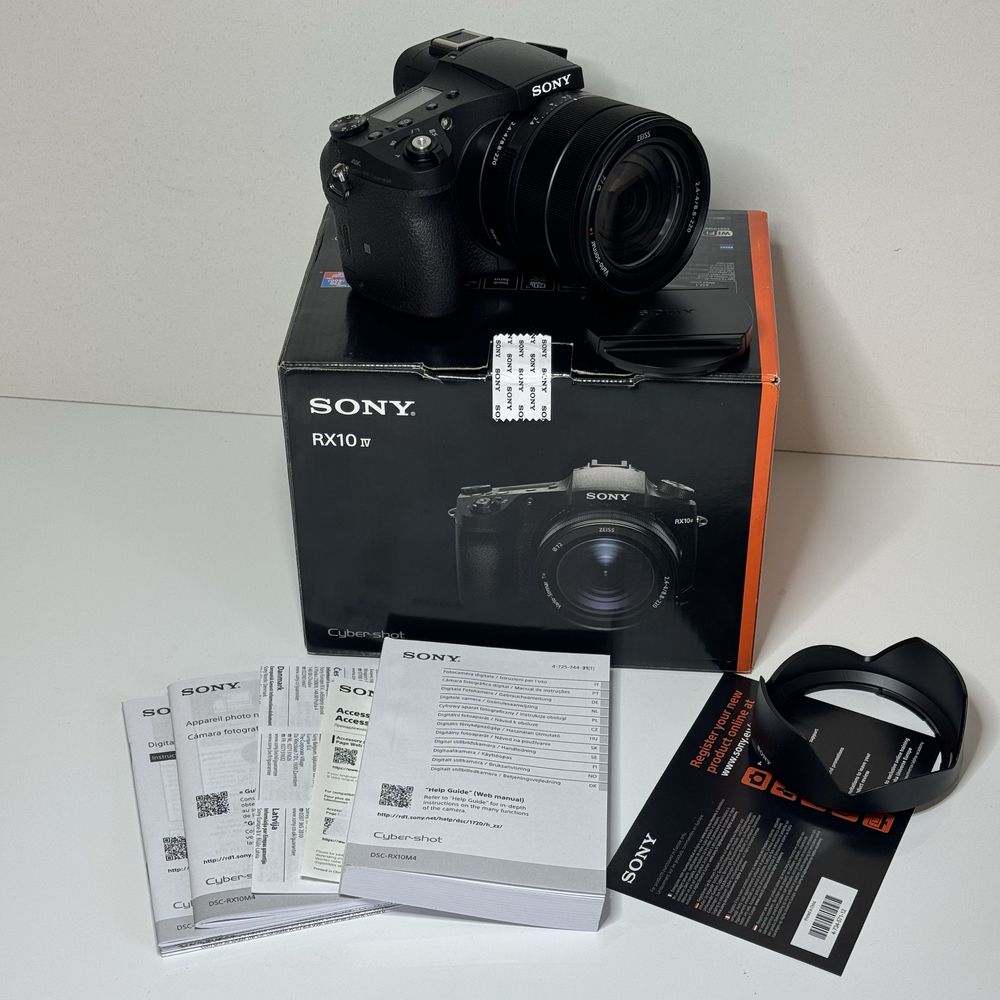 Оригінальний фотоапарат/ фотокамера SONY CyberShot DSC RX10 IV