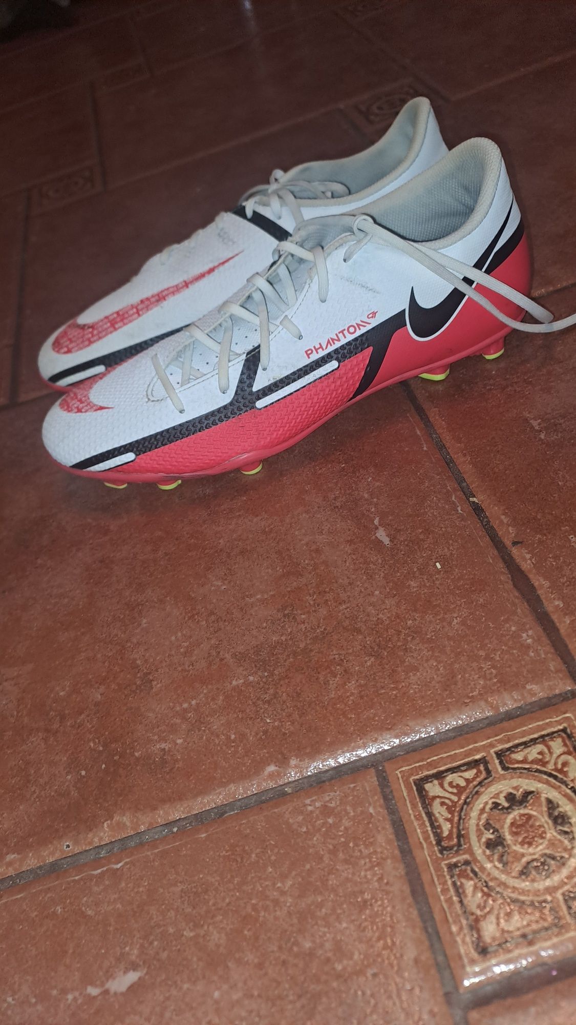 korki nike phantom gt2 45